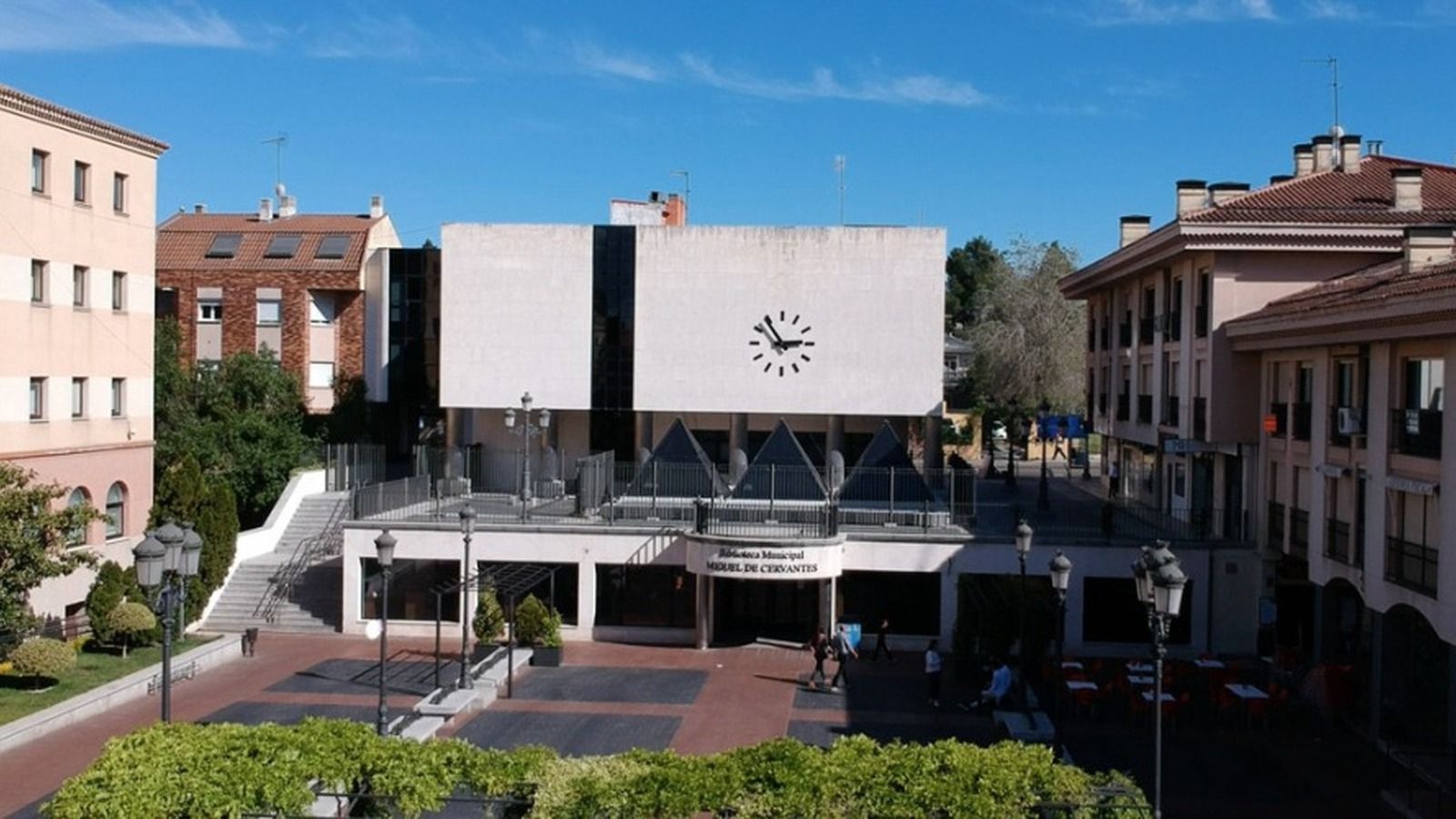 Buena acogida de los clubes de lectura en las bibliotecas de Pozuelo