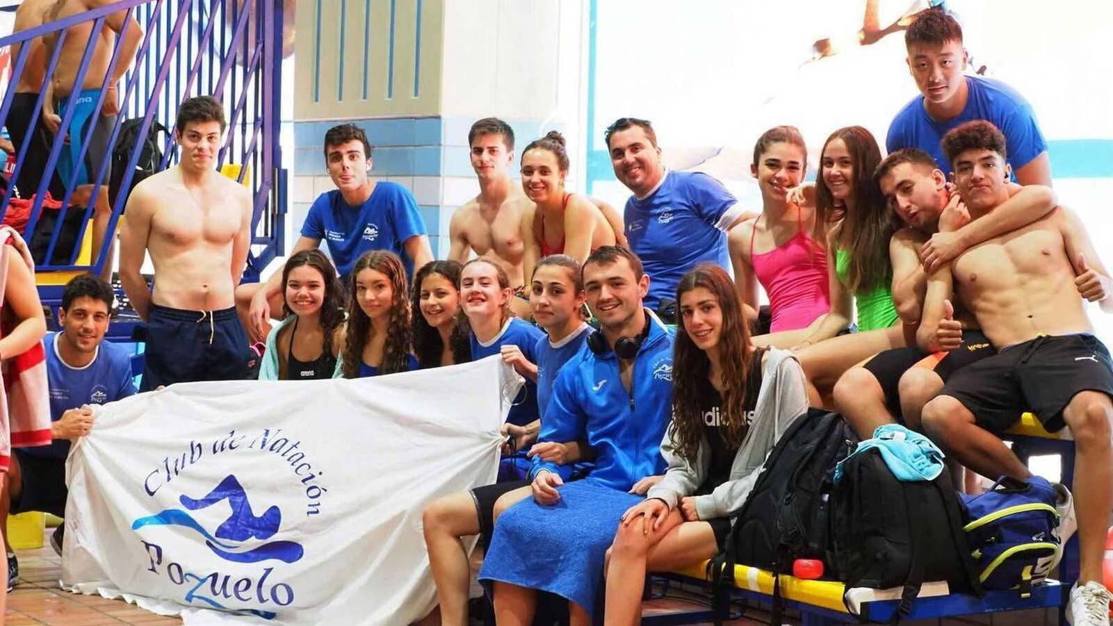 Once medallas recolectadas por el Club Natación Pozuelo en el Open Absoluto y el Campeonato Junior de Verano