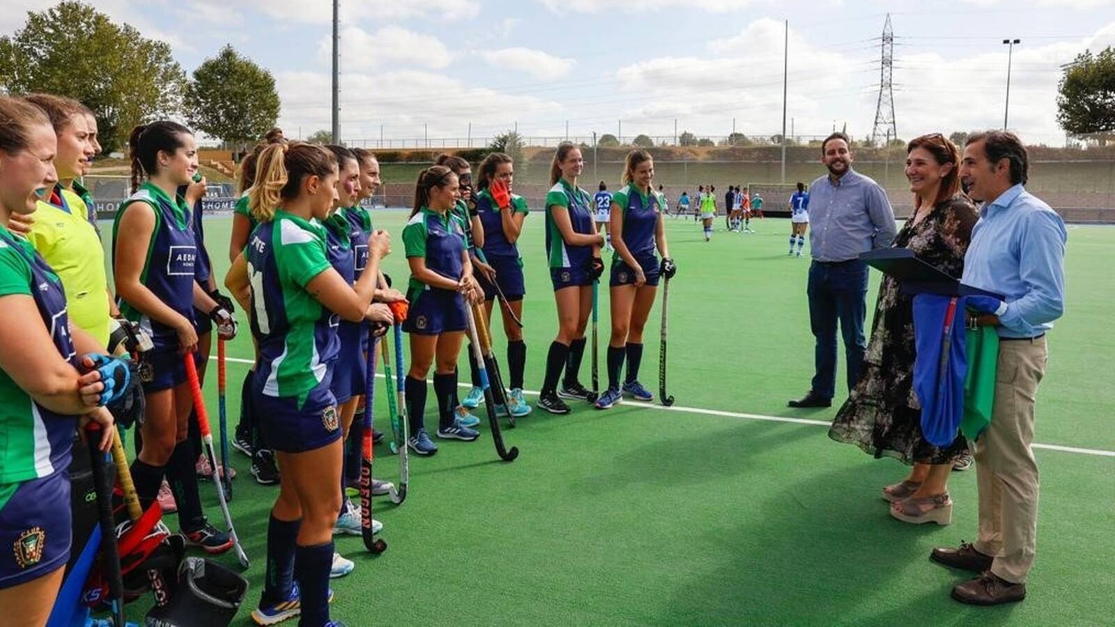 El Ayuntamiento reconoce los éxitos deportivos del Club Hockey Pozuelo El Ayuntamiento reconoce los éxitos deportivos del Club Hockey Pozuelo