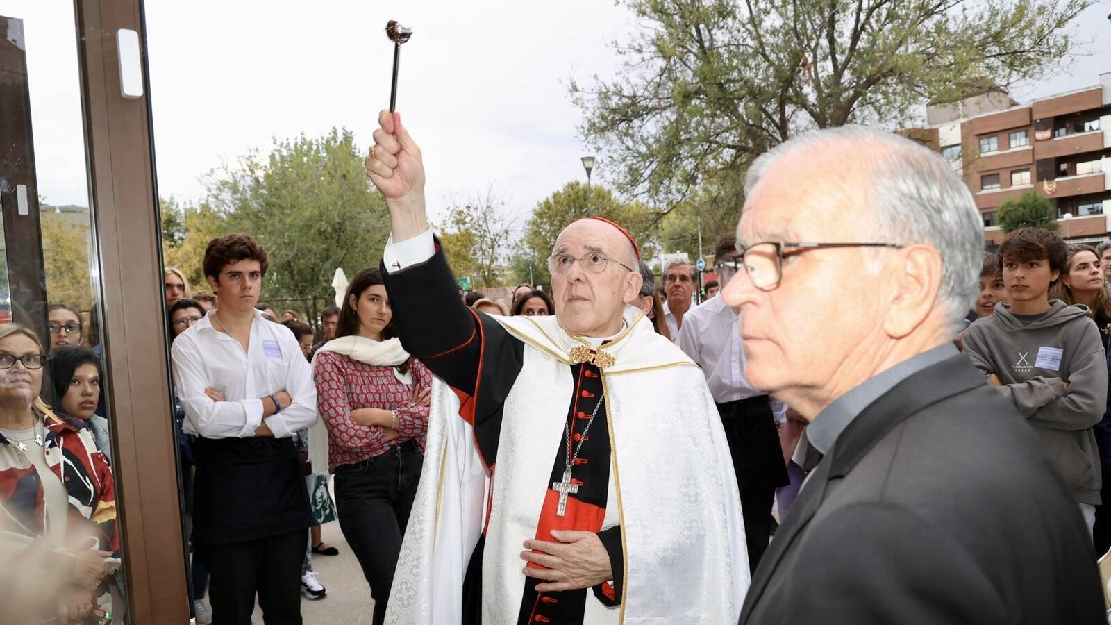 La Fundación Caná inaugura sus nuevas instalaciones con la bendición del arzobispo de Madrid