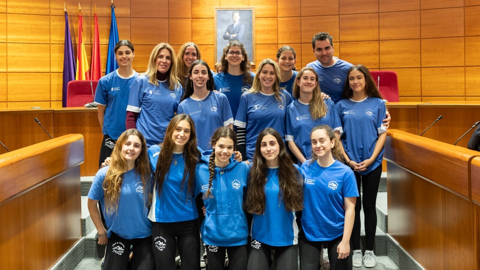 Reconocimiento municipal al Club de Natación Pozuelo tras su ascenso a Primera División Nacional