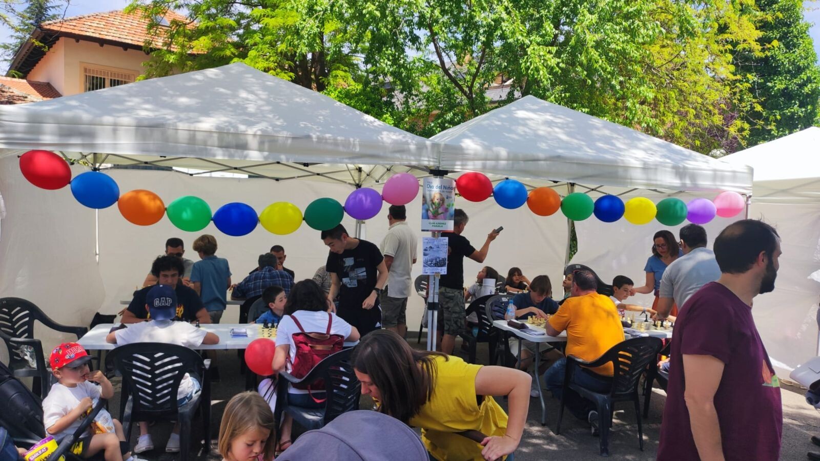 Éxito en las actividades de ajedrez durante el Día del Niño en Pozuelo de Alarcón