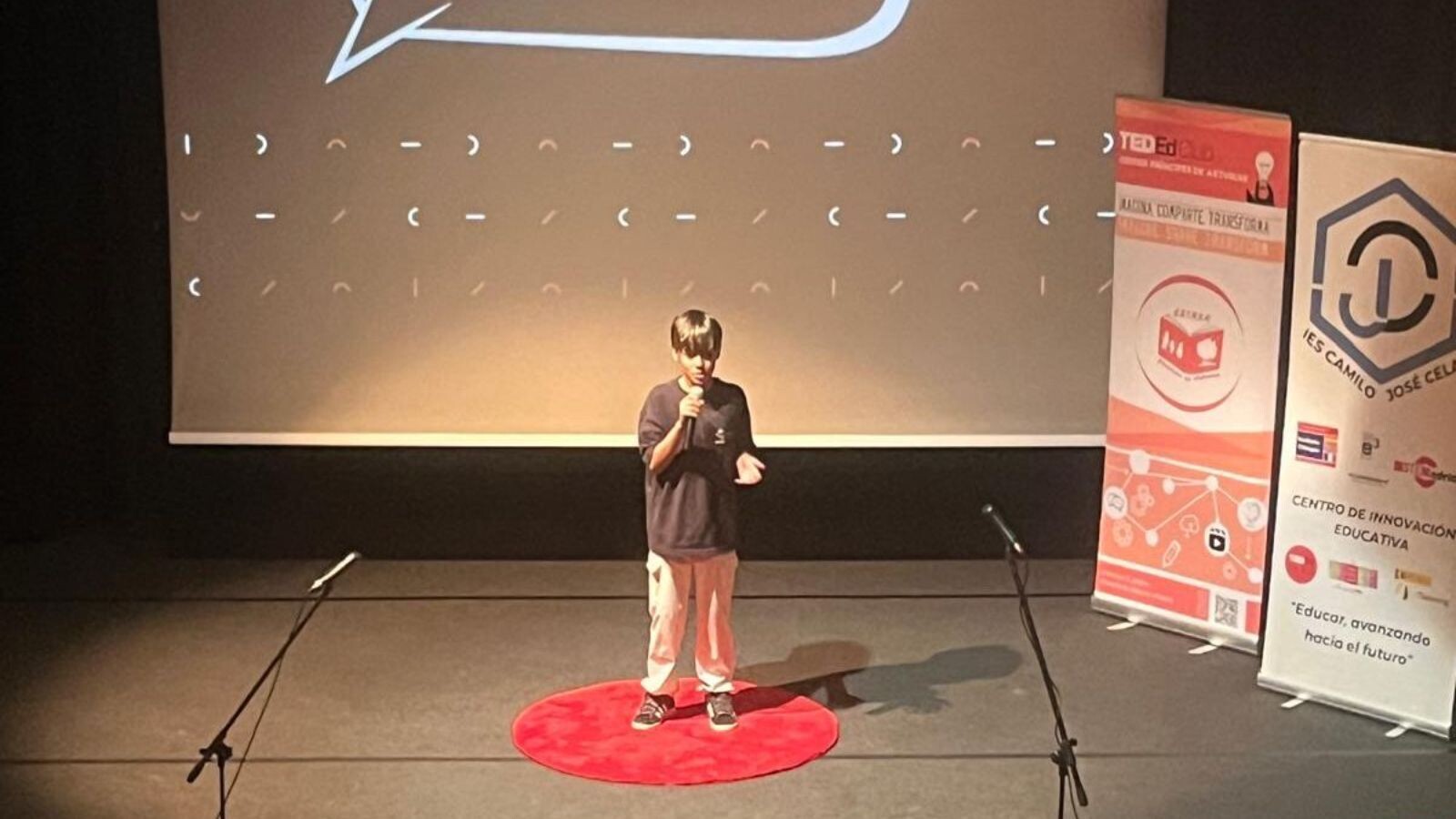 Éxito de participación en la jornada de charlas TED celebrada en la Sala Educarte de Pozuelo