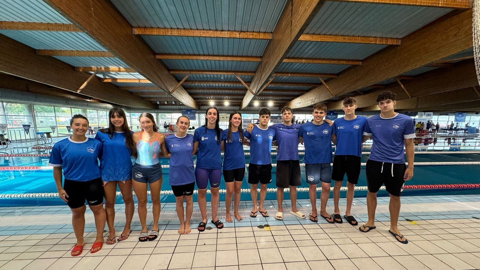 El Club Natación Pozuelo conquista 18 medallas en el Campeonato de Madrid Junior de Verano
