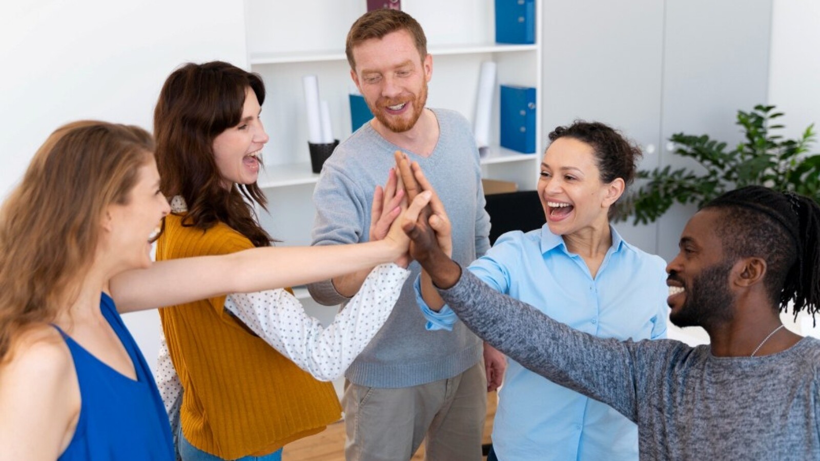 Team building en Madrid: claves para mejorar la cohesión y el clima laboral