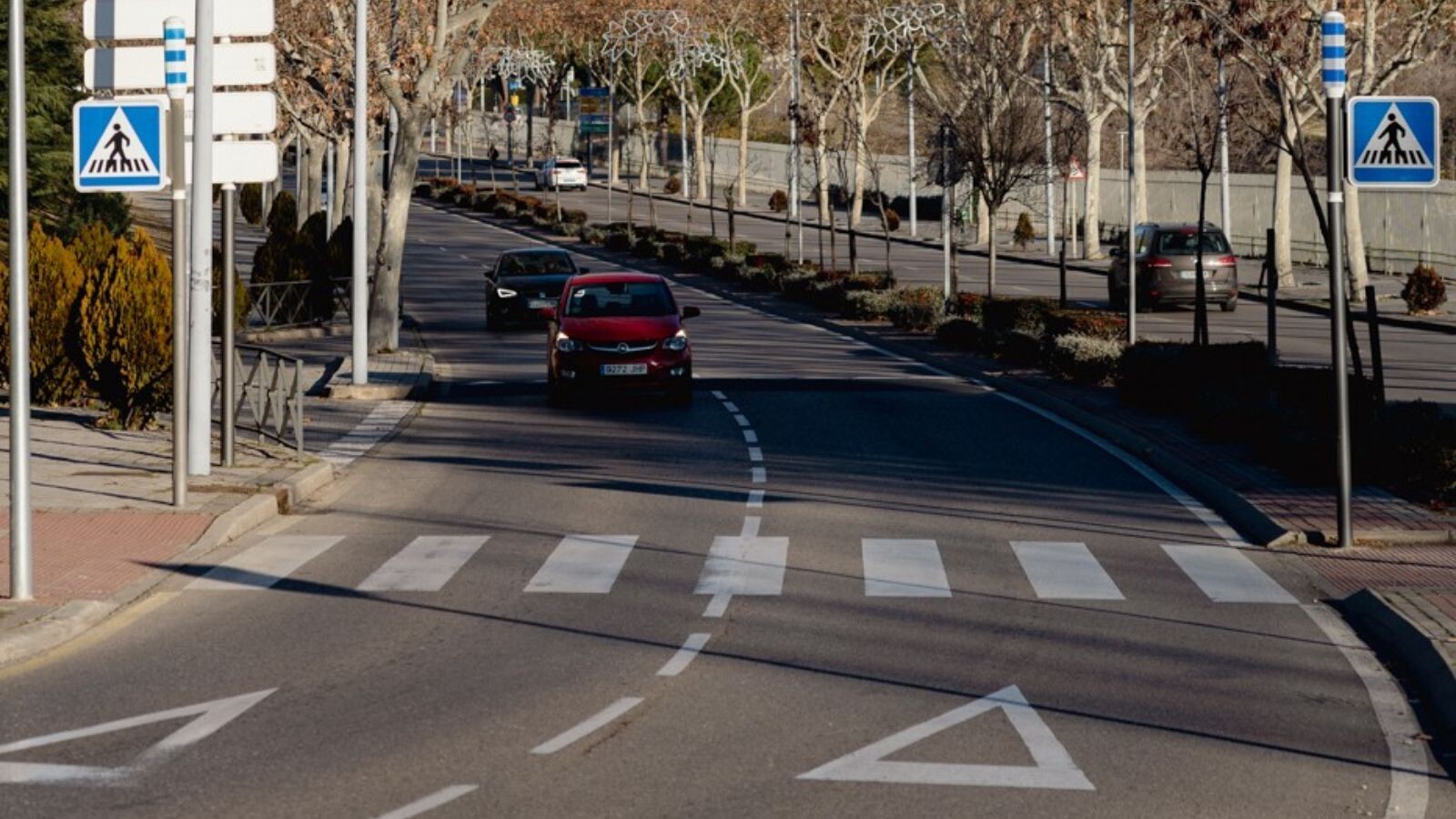 Pozuelo instalará 17 pasos de cebra inteligentes para reforzar la seguridad vial en 2026