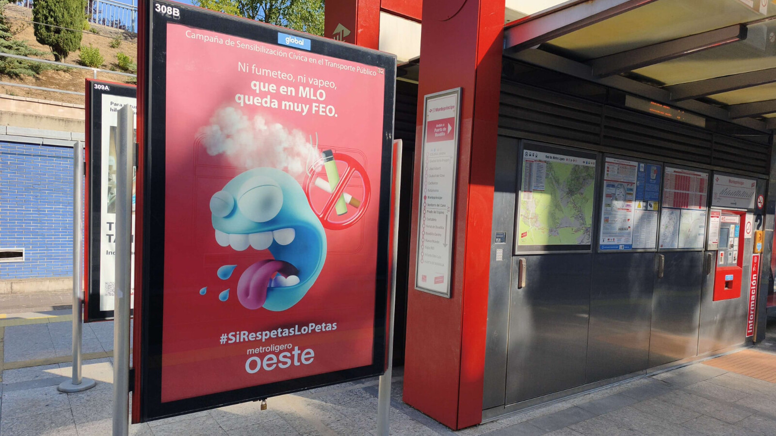 Metro Ligero Oeste refuerza su campaña por el buen uso del transporte público